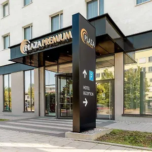 Plaza Premium 4*, Mnichov Německo